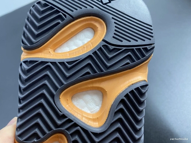 700 Boost Sun Adidas Yeezy V2 GW0296 0801